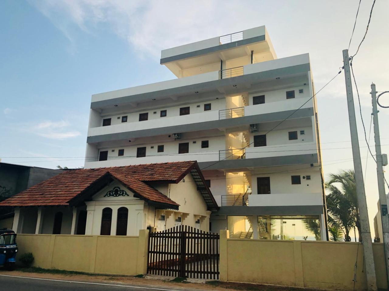 Ocean Edge Hikka Hotel Hikkaduwa Luaran gambar